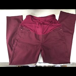 NWT WINE COLOR JEANS